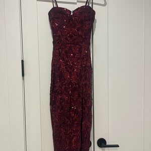 Elegant Burgundy Sequin Dress
